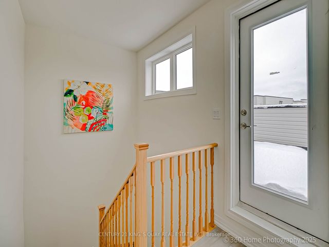 12 - 165 Tapscott Rd