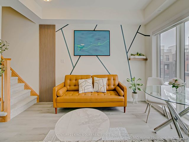 12 - 165 Tapscott Rd