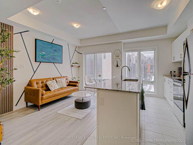 12 - 165 Tapscott Rd
