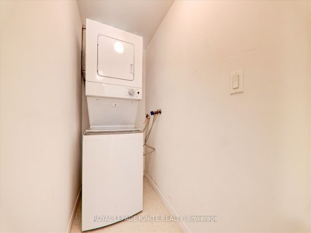 808 - 3650 Kingston Rd