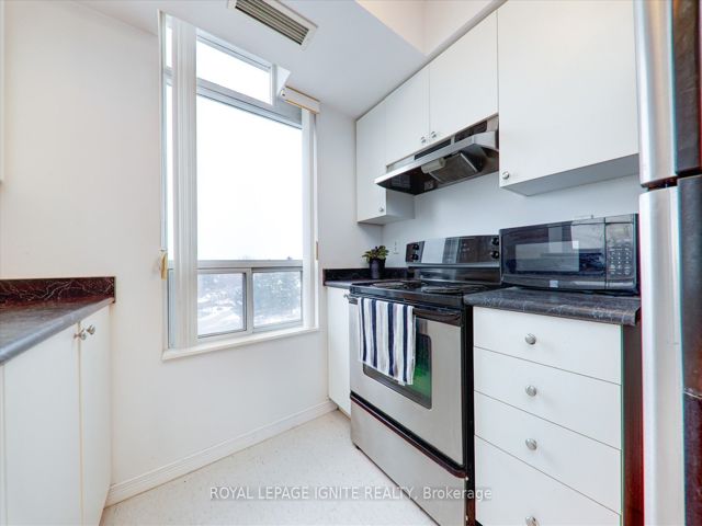 808 - 3650 Kingston Rd