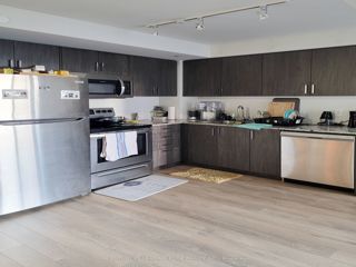 329 - 20 Meadowglen Pl