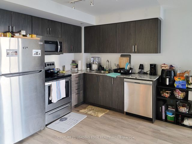 329 - 20 Meadowglen Pl