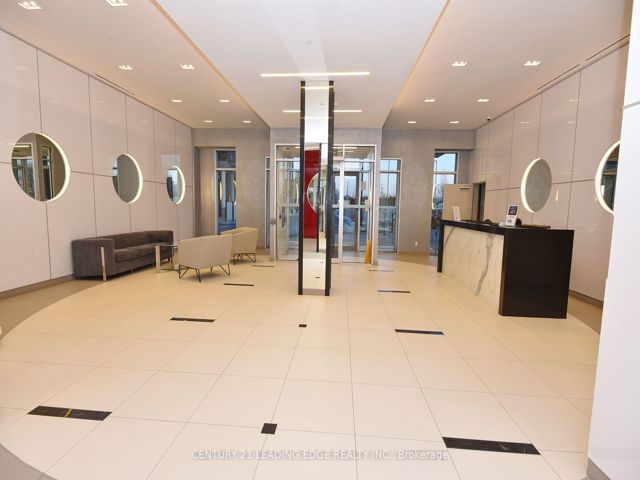 329 - 20 Meadowglen Pl