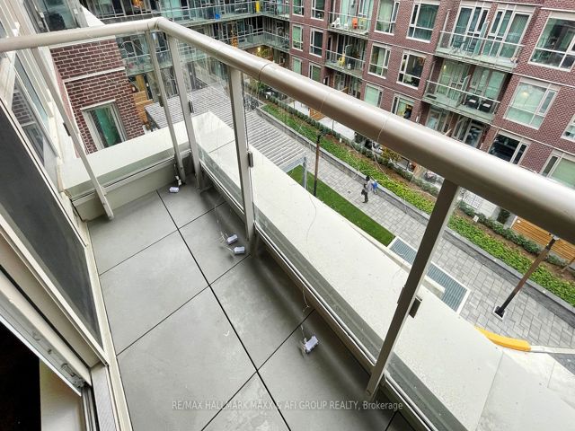 431 - 150 Logan Ave