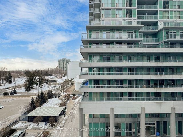 504 - 50 Town Centre Crt