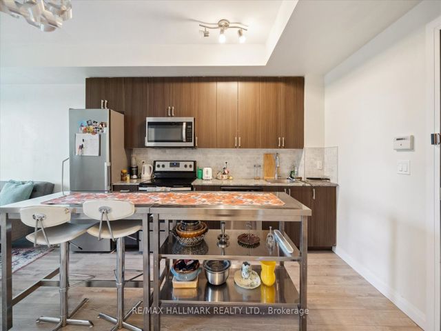 527 - 22 East Haven Dr