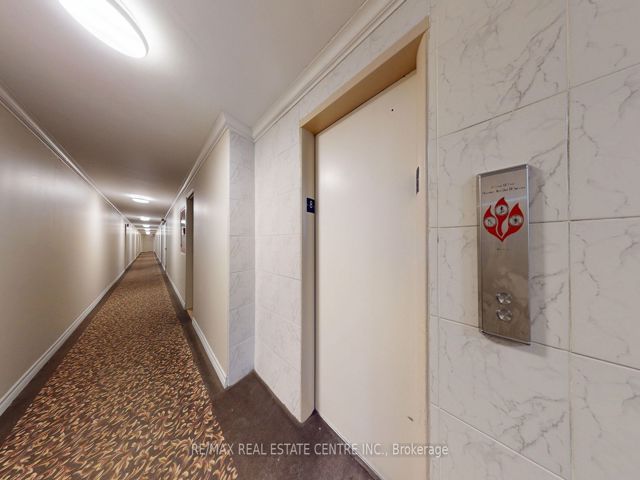 807 - 2245 Eglinton Ave E
