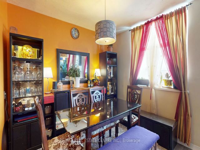 807 - 2245 Eglinton Ave E