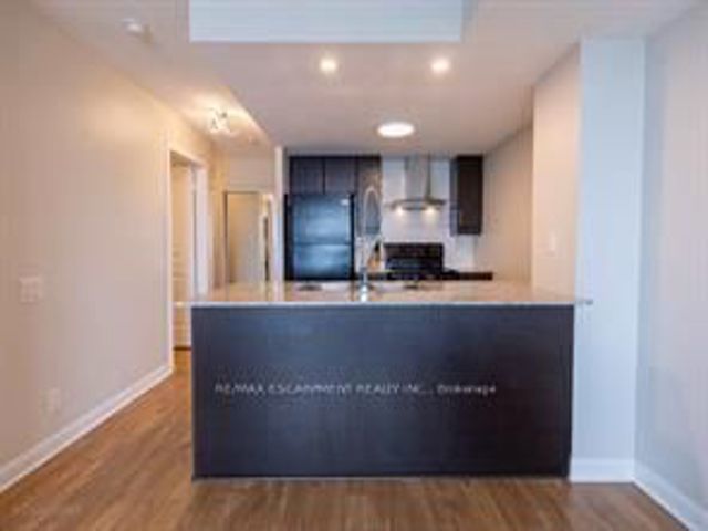 2901 - 25 Town Centre Crt