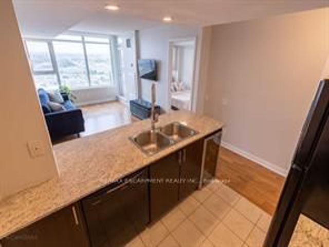 2901 - 25 Town Centre Crt