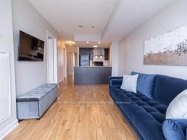 2901 - 25 Town Centre Crt