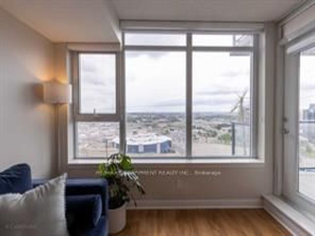 2901 - 25 Town Centre Crt