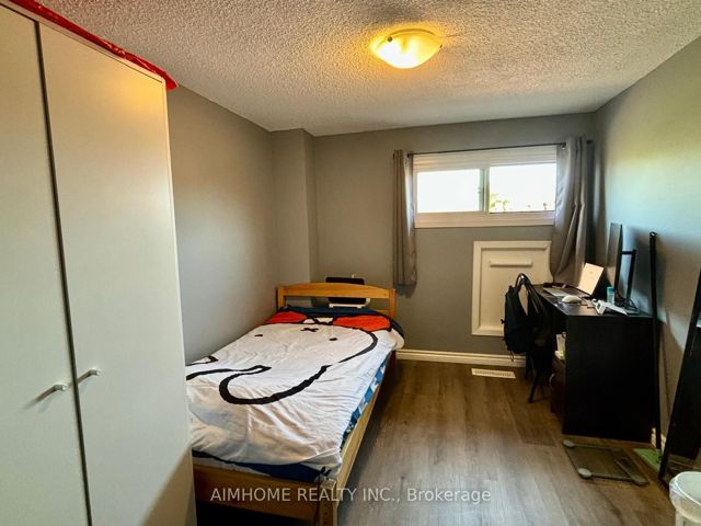 215 - 275 Broadview Ave