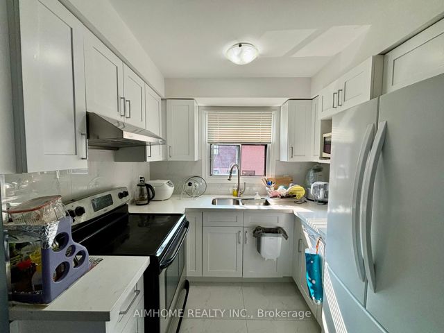 215 - 275 Broadview Ave