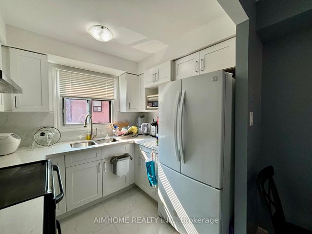215 - 275 Broadview Ave
