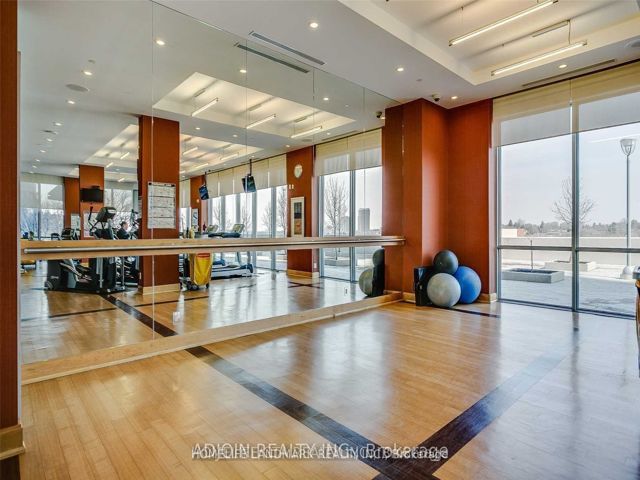 1208 - 151 Village Green Sq