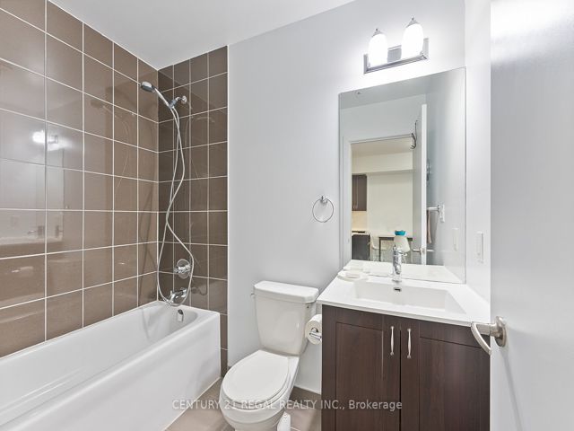 302 - 3560 St Clair Ave E