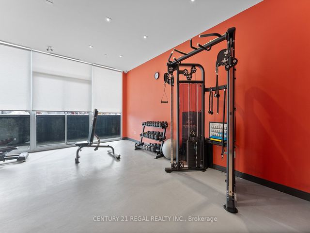 302 - 3560 St Clair Ave E