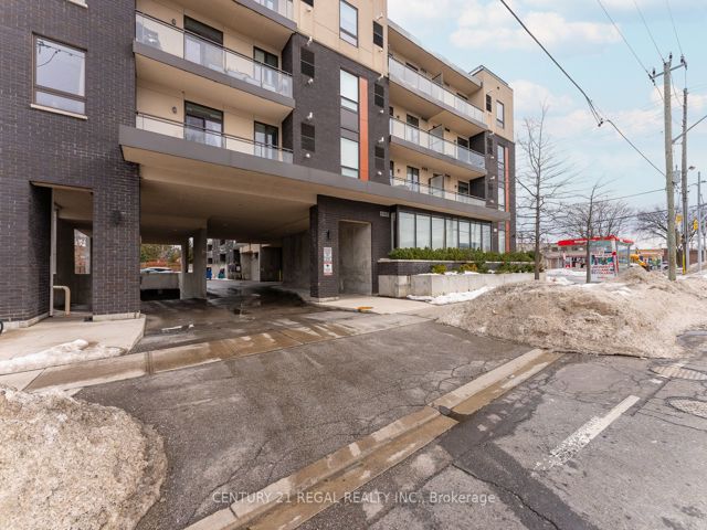 302 - 3560 St Clair Ave E