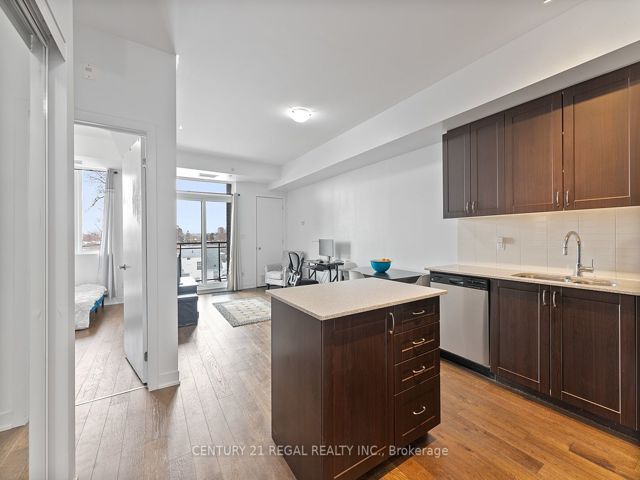 302 - 3560 St Clair Ave E
