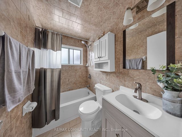 37 - 50 Blackwell Ave