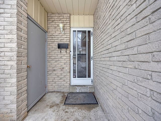 37 - 50 Blackwell Ave