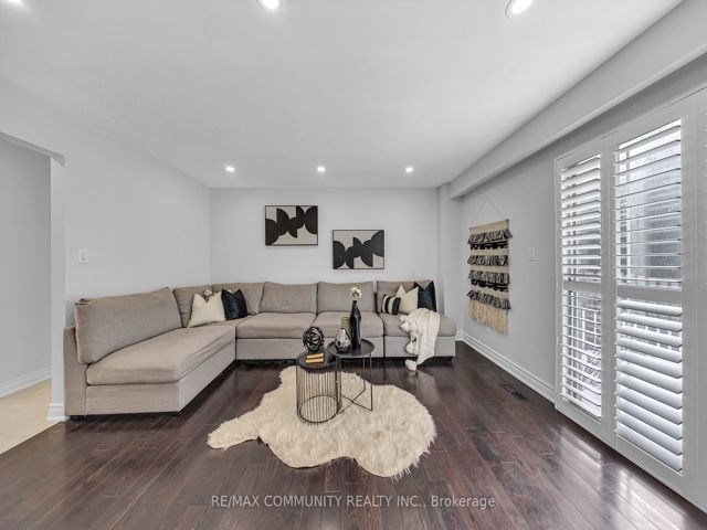 37 - 50 Blackwell Ave