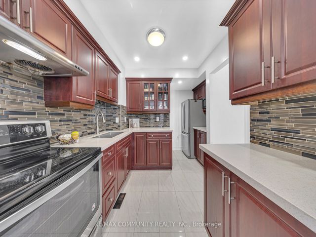 37 - 50 Blackwell Ave