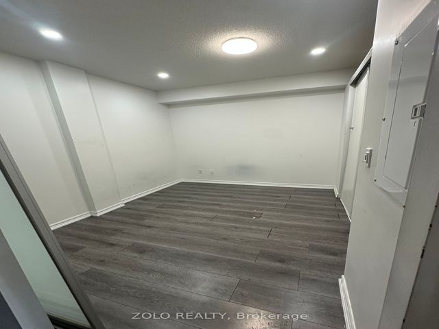 113 - 113-1 Falaise Rd