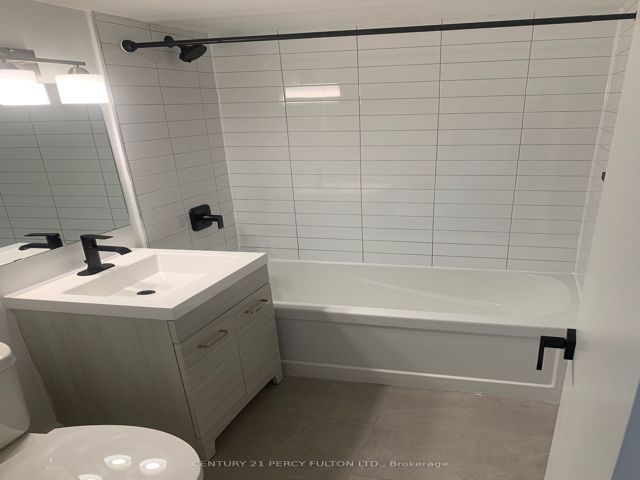 409 - 2 Park Vista Dr