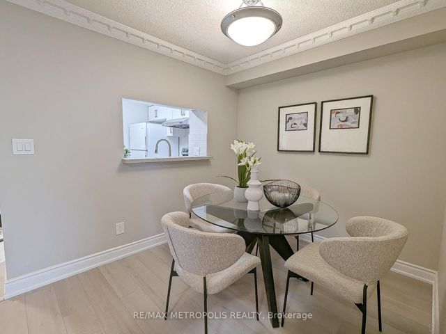 832 - 68 Corporate Dr