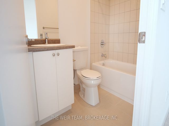 1218 - 8 Trent Ave
