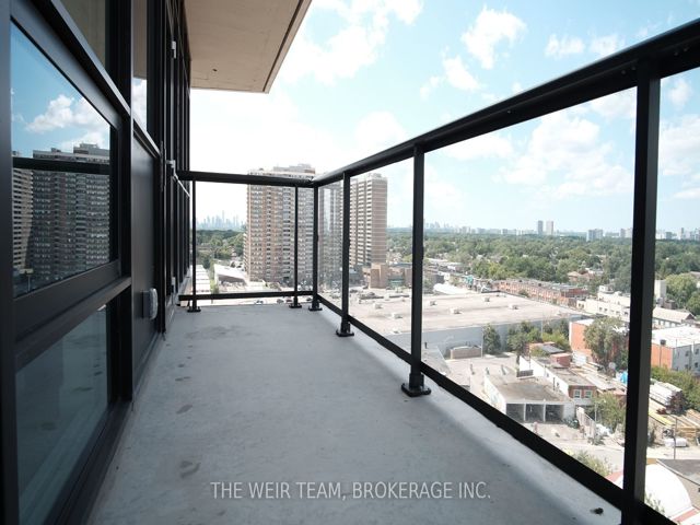 1218 - 8 Trent Ave