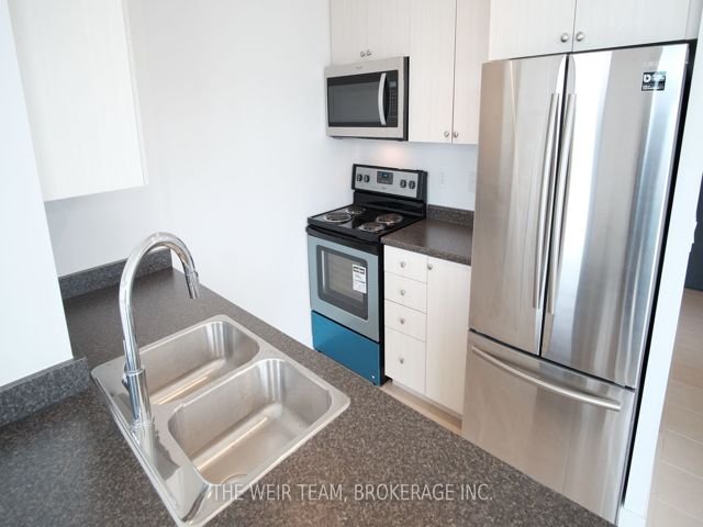 1218 - 8 Trent Ave