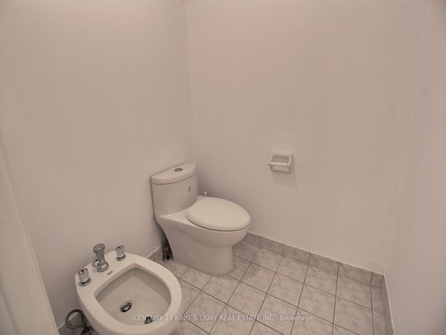 513 - 188 Bonis Ave