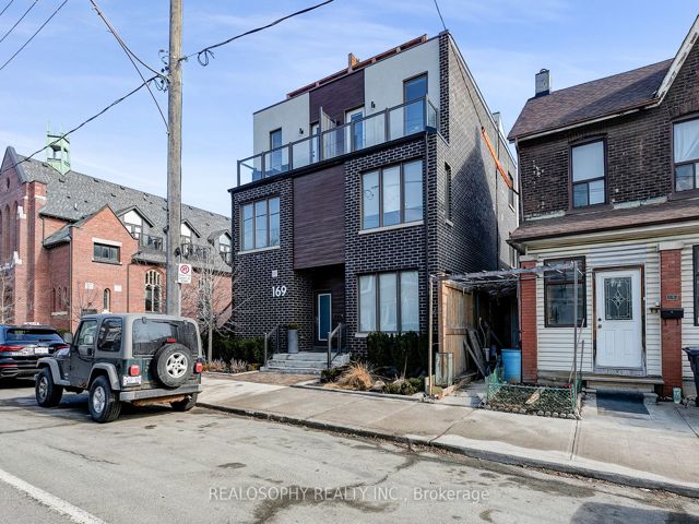 9 - 169 Jones Ave