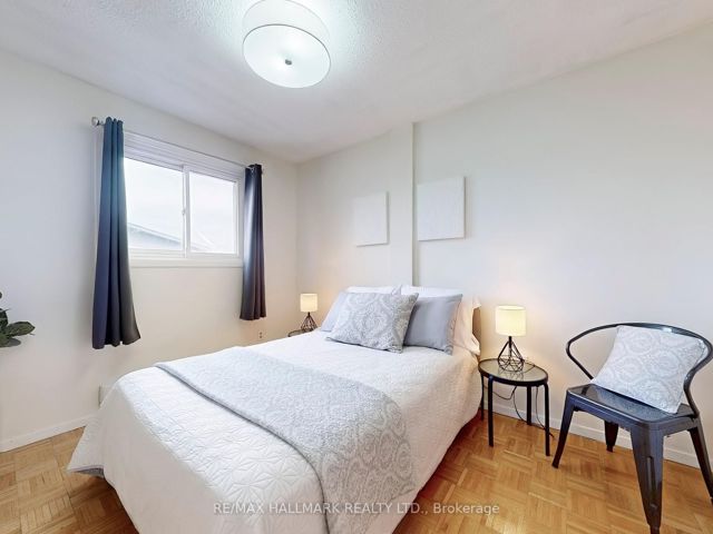 8 - 3100 Kingston Rd