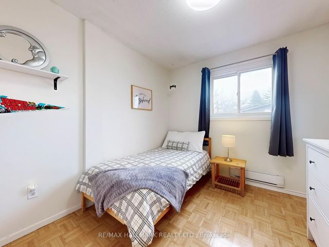 8 - 3100 Kingston Rd