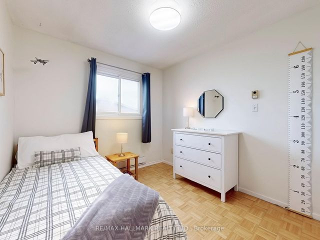 8 - 3100 Kingston Rd