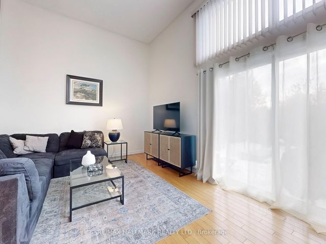 8 - 3100 Kingston Rd