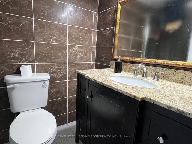 1712 - 301 Prudential Dr