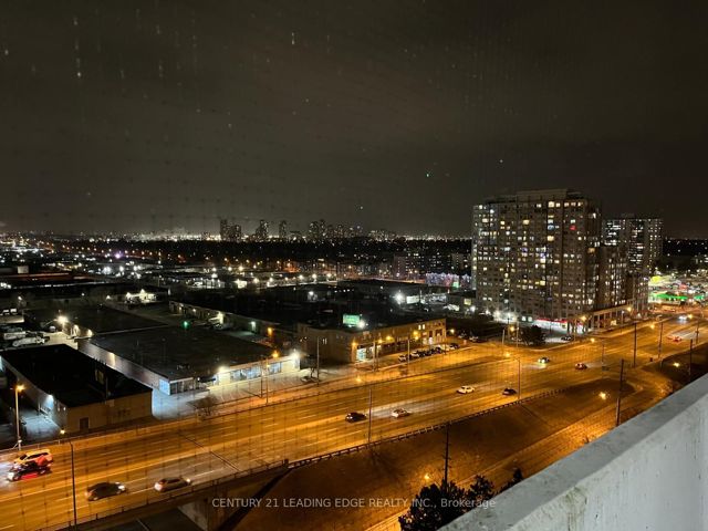 1712 - 301 Prudential Dr