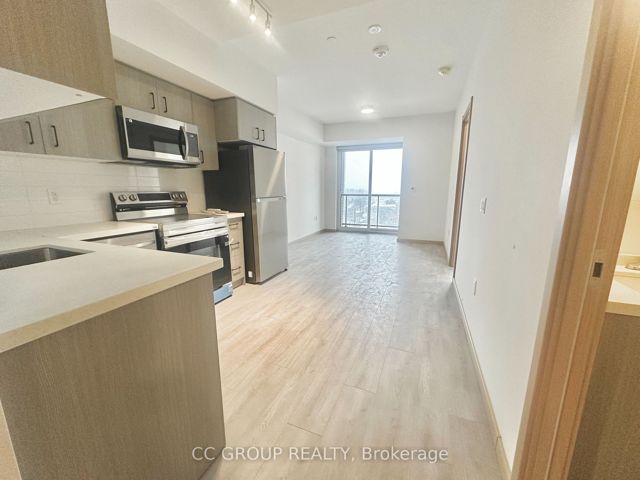 A711 - 3445 Sheppard Ave E