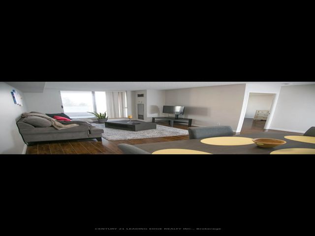 405 - 400 McLevin Ave