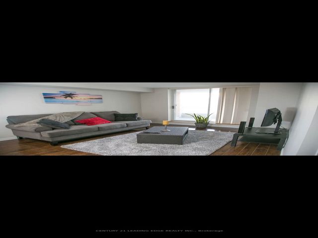 405 - 400 McLevin Ave
