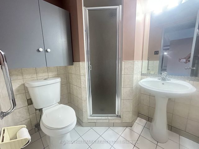 1112 - 4725 Sheppard Ave E