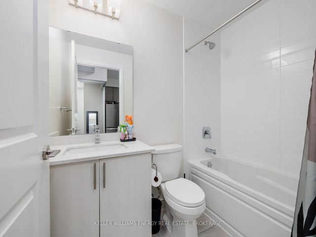 705 - 3121 Sheppard Ave E