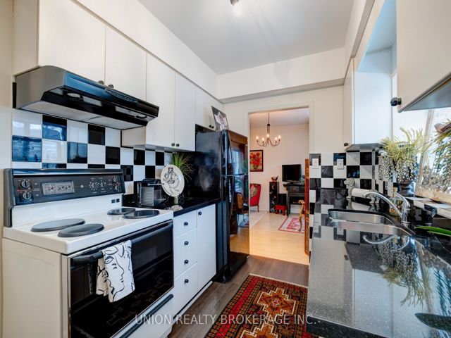 102 - 1715 Kingston Rd