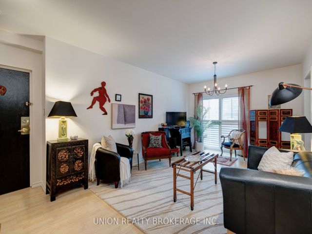 102 - 1715 Kingston Rd